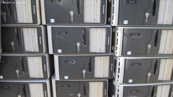 聯想啟天M2400高性能主機搭配新款顯示器，打造高效辦公解決方案