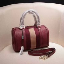 箱包生意新機遇 一手貨源與一件代發助力微信微店創業