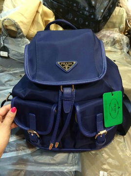 精品女包與針紡織品 廠(chǎng)家直銷(xiāo)的時(shí)尚新選擇